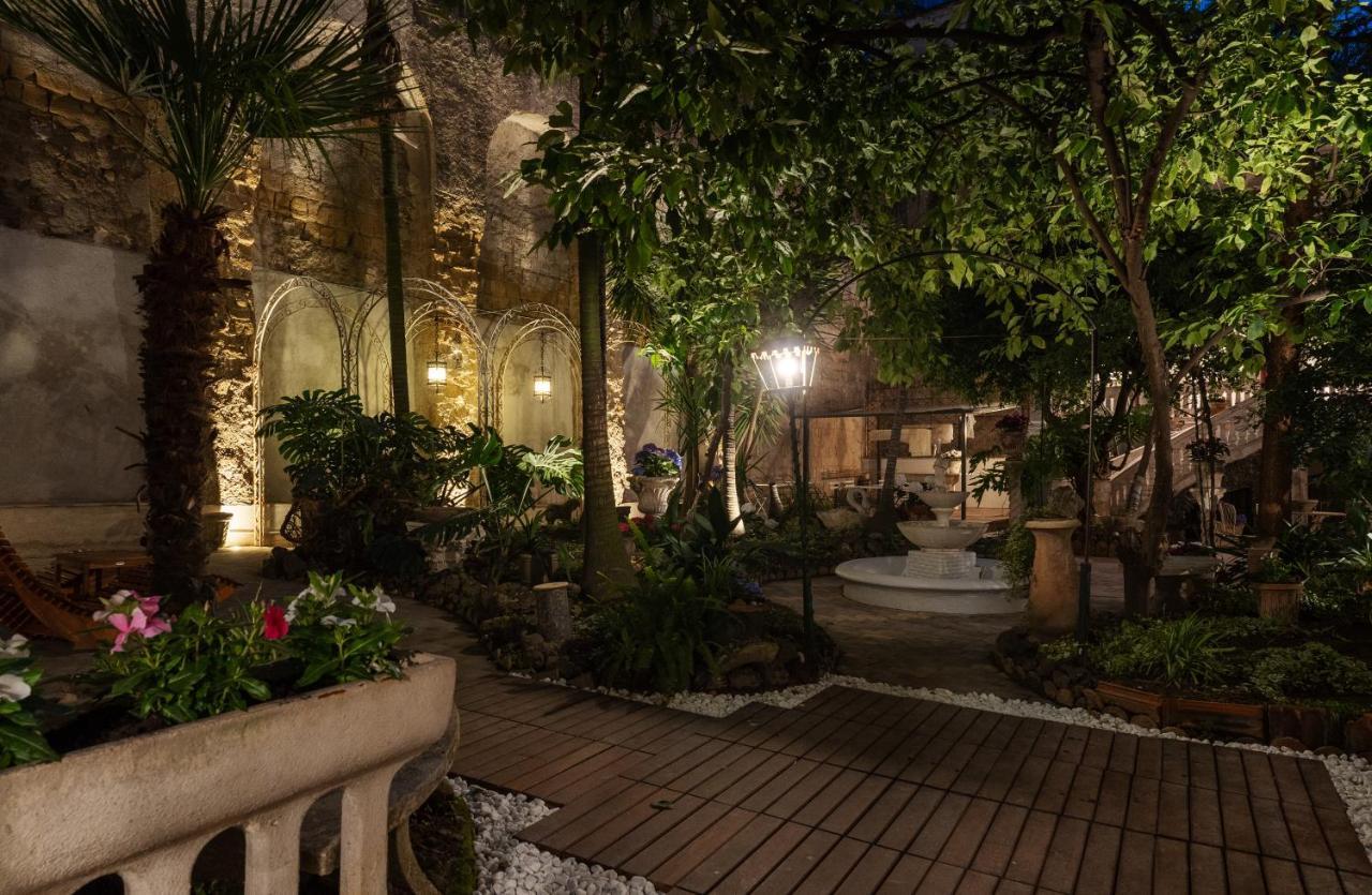 فندق Artemisia Domus - Giardino نابولي المظهر الخارجي الصورة